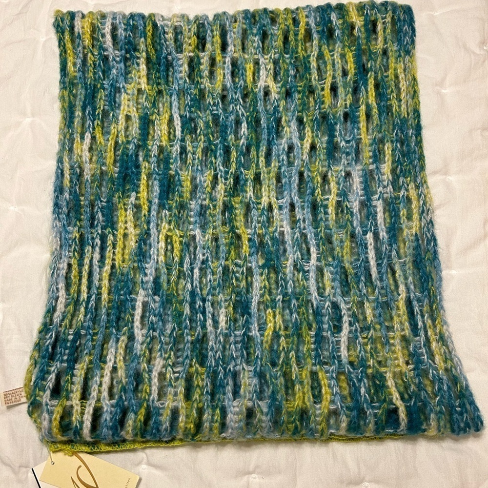Collection Eighteen (Macy’s) smoked teal scarf - Picture 3 of 3
